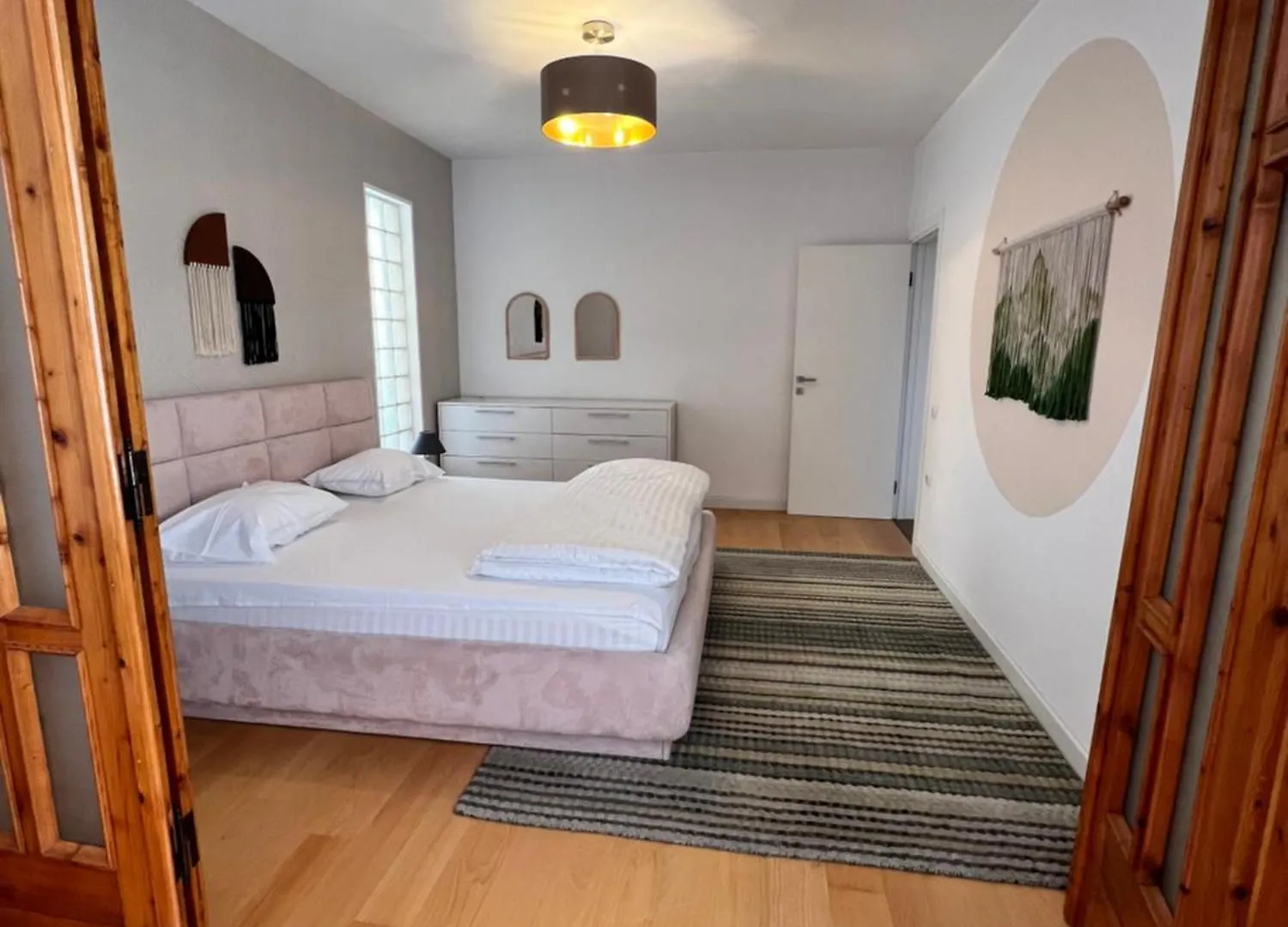 Trip'N'Hostel Chill Zone Τίρανα Πανσιόν